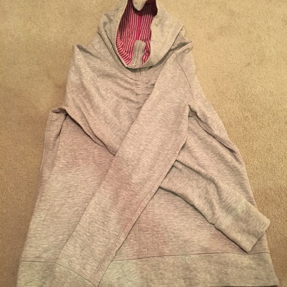 lululemon athletica Tops - Lululemon sweatshirt